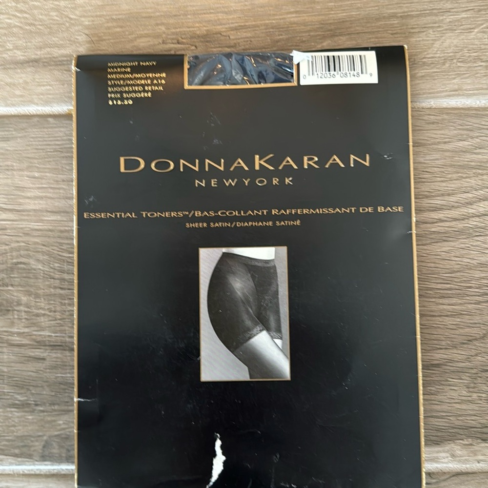 NWT Vintage Donna Karan Essential Toners M Midnight Navy pantyhose